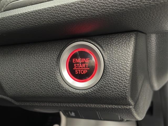 シビック ハッチバック 禁煙車 ホンダセンシング 純正ナビTV バックカメラ アダプティブクルーズコントロール レーンディパーチャーアラート ドライブレコーダー パドルシフト 純正18インチアルミ プッシュエンジンスタート(6枚目)