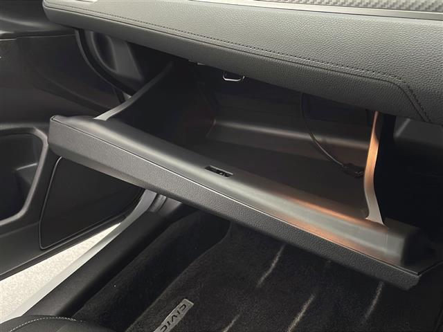 シビック ハッチバック 禁煙車 ホンダセンシング 純正ナビTV バックカメラ アダプティブクルーズコントロール レーンディパーチャーアラート ドライブレコーダー パドルシフト 純正18インチアルミ プッシュエンジンスタート(17枚目)