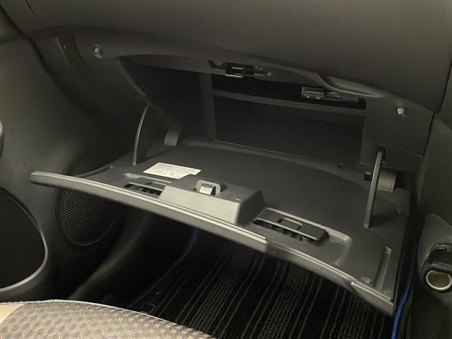 ノート e-パワー メダリスト 禁煙車 純正ナビ アラウンドビューモニター クルーズコントロール エマージェンシーブレーキ LEDオートライト スマートルームミラー ドライブレコーダー ステアリングスイッチ 電動格納ミラー(18枚目)