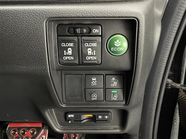 オデッセイ アブソルートＸホンダセンシングアドバンＰ　禁煙車　Ｈｏｎｄａインターナビ　Ｈｏｎｄａ　ＳＥＮＳＩＮＧ　マルチビューカメラシステム　スマートパーキングアシストシステム　両側パワースライドドア　ＬＥＤルームランプ　ＬＥＤヘッドライト　ドラレコ（6枚目）