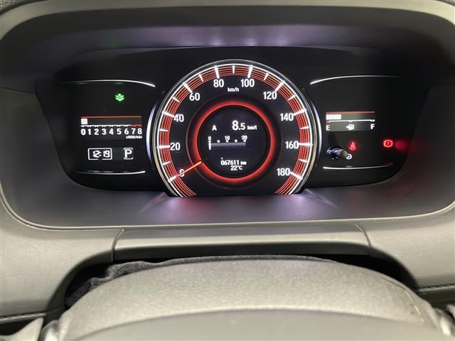 オデッセイ アブソルートＸホンダセンシングアドバンＰ　禁煙車　Ｈｏｎｄａインターナビ　Ｈｏｎｄａ　ＳＥＮＳＩＮＧ　マルチビューカメラシステム　スマートパーキングアシストシステム　両側パワースライドドア　ＬＥＤルームランプ　ＬＥＤヘッドライト　ドラレコ（10枚目）