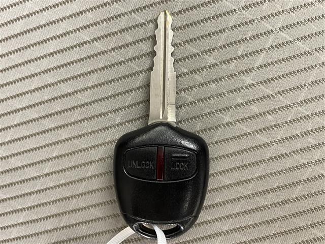 デイズ J 禁煙車 オーディオ(CD/AM/FM/AUX) リモコンキー スペア1本 社外アルミホイール 電動格納ミラー フロアマット ドアバイザー エアコン(40枚目)
