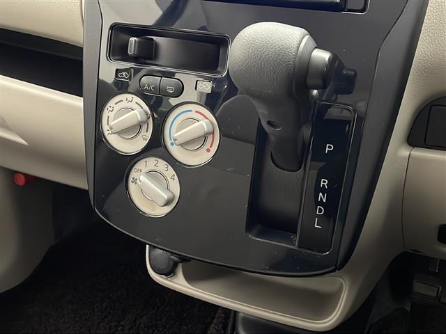 デイズ J 社外ナビ(CN-E320D)CD/AM/FM/Bluetooth 衝突軽減ブレーキ 横滑り防止装置 電動格納ミラー リモコンキー ドライブレコーダー フロアマット ドアバイザー バックカメラ(11枚目)