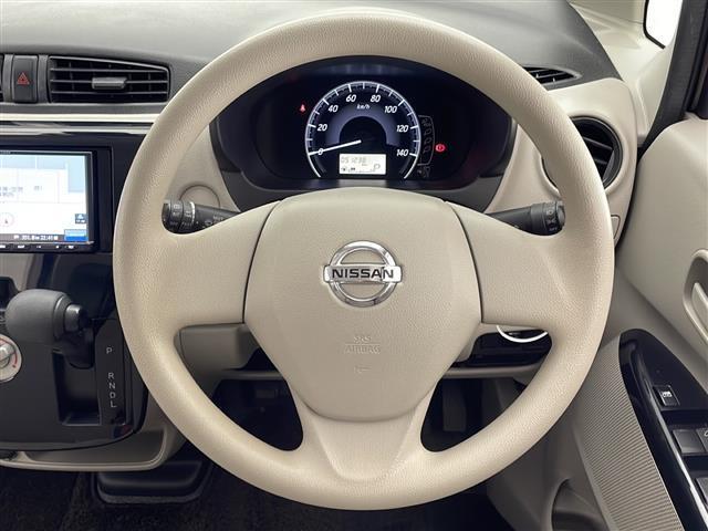 デイズ J 社外ナビ(CN-E320D)CD/AM/FM/Bluetooth 衝突軽減ブレーキ 横滑り防止装置 電動格納ミラー リモコンキー ドライブレコーダー フロアマット ドアバイザー バックカメラ(15枚目)