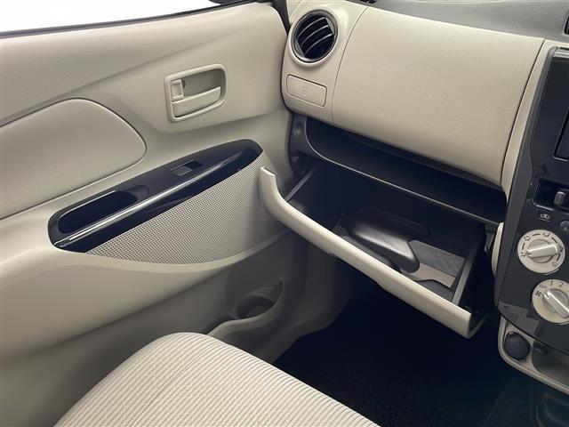 デイズ J 社外ナビ(CN-E320D)CD/AM/FM/Bluetooth 衝突軽減ブレーキ 横滑り防止装置 電動格納ミラー リモコンキー ドライブレコーダー フロアマット ドアバイザー バックカメラ(19枚目)