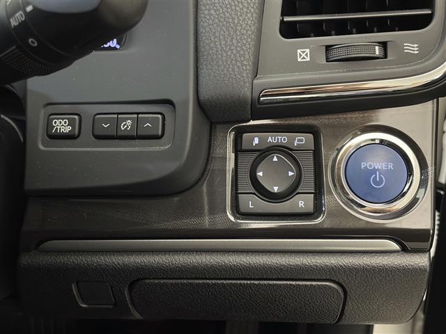 クラウンハイブリッド アスリートS 禁煙車 純正8型ナビTV バックカメラ 黒本革シート 前席シートヒーター パワーシート エアシート クルーズコントロール パワーチルトステアリング 純正ビルトインETC オートエアコン スマートキー(5枚目)