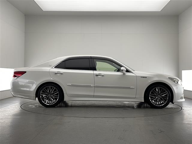 クラウンハイブリッド アスリートS 禁煙車 純正8型ナビTV バックカメラ 黒本革シート 前席シートヒーター パワーシート エアシート クルーズコントロール パワーチルトステアリング 純正ビルトインETC オートエアコン スマートキー(35枚目)