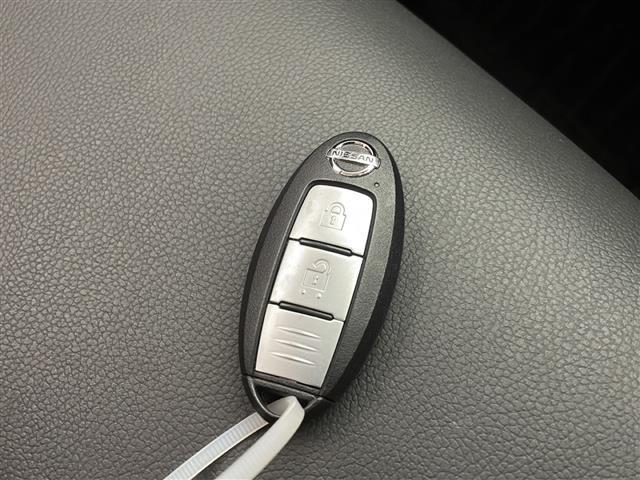 キックス X ツートーンインテリアエディション 禁煙車 エマージェンシーブレーキ 純正ナビTV プロパイロット バックカメラ ステアリングヒーター 前席シートヒーター ハーフレザーシート 電子パーキング インテリジェントキー オートエアコン ETC(33枚目)