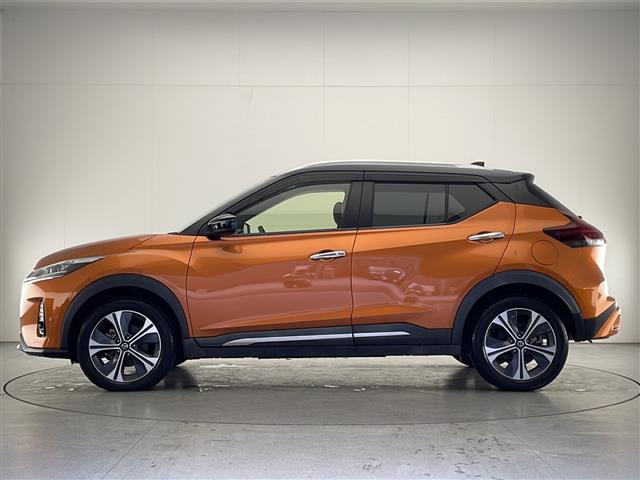 キックス X ツートーンインテリアエディション 禁煙車 エマージェンシーブレーキ 純正ナビTV プロパイロット バックカメラ ステアリングヒーター 前席シートヒーター ハーフレザーシート 電子パーキング インテリジェントキー オートエアコン ETC(37枚目)