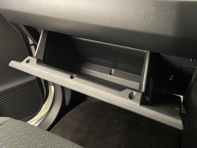 ルーミー カスタムＧ　禁煙車　衝突被害軽減ブレーキ　純正ナビＴＶ　バックカメラ　両側電動スライドドア　アダプティブクルーズコントロール　レーンディパーチャーアラート　クリアランスソナー　電子パーキング　スマートキー　ＥＴＣ（17枚目）