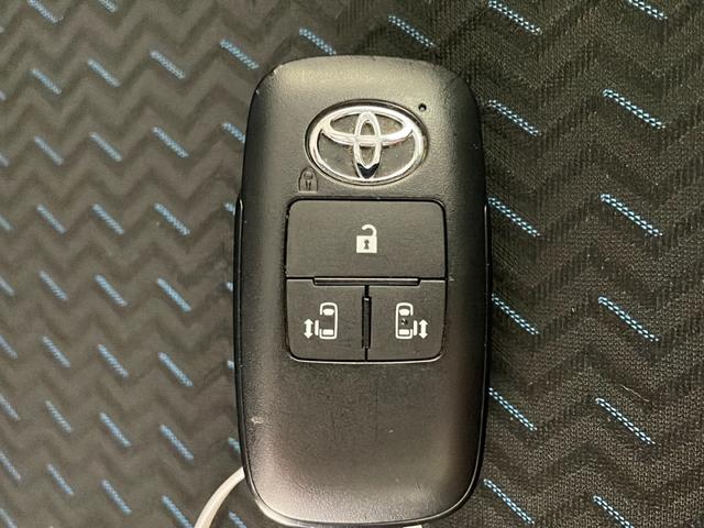 ルーミー カスタムＧ　禁煙車　衝突被害軽減ブレーキ　純正ナビＴＶ　バックカメラ　両側電動スライドドア　アダプティブクルーズコントロール　レーンディパーチャーアラート　クリアランスソナー　電子パーキング　スマートキー　ＥＴＣ（33枚目）