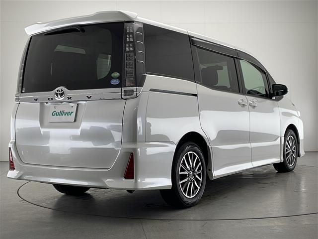 ヴォクシー ZS 禁煙車 純正9型ナビTV 左側電動スライドドア バックカメラ デュアルオートエアコン 純正ビルトインETC純正キセノンオートライト 純正フォグ 純正16インチアルミ 本革巻ハンドル スマートキー(31枚目)