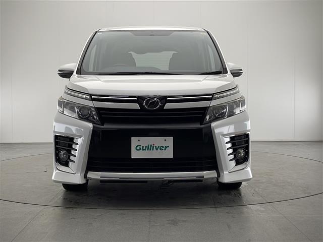 ヴォクシー ZS 禁煙車 純正9型ナビTV 左側電動スライドドア バックカメラ デュアルオートエアコン 純正ビルトインETC純正キセノンオートライト 純正フォグ 純正16インチアルミ 本革巻ハンドル スマートキー(32枚目)