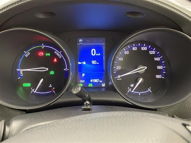 Ｃ－ＨＲ Ｓ　禁煙車　トヨタセーフティセンス　社外ナビＴＶ　バックカメラ　純正モデリスタエアロ　アダプティブクルーズコントロール　レーンディパーチャーアラート　オートマチックハイビーム　電子パーキング　スマートキー（10枚目）