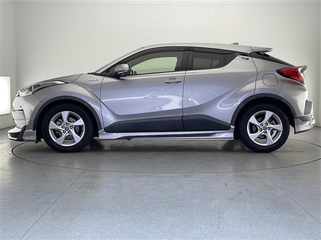 Ｃ－ＨＲ Ｓ　禁煙車　トヨタセーフティセンス　社外ナビＴＶ　バックカメラ　純正モデリスタエアロ　アダプティブクルーズコントロール　レーンディパーチャーアラート　オートマチックハイビーム　電子パーキング　スマートキー（34枚目）