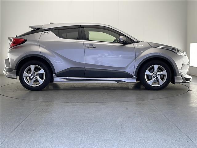 Ｃ－ＨＲ Ｓ　禁煙車　トヨタセーフティセンス　社外ナビＴＶ　バックカメラ　純正モデリスタエアロ　アダプティブクルーズコントロール　レーンディパーチャーアラート　オートマチックハイビーム　電子パーキング　スマートキー（35枚目）