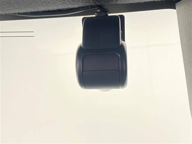 タフト Ｇターボ　禁煙車　純正ナビ　クルーズコントロール　スマートキー　スペア１本　アイドリングストップ　衝突軽減ブレーキ　横滑り防止装置　ドライブレコーダー　コーナーセンサー　電動格納ミラー　電子パーキング（10枚目）