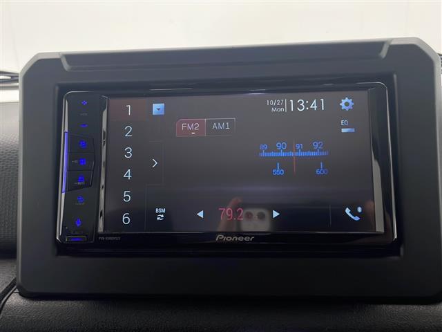 ジムニー ＸＣ　ディスプレイオーディオ　Ｂｌｕｅｔｏｏｔｈ　ＦＭ／ＡＭ　バックカメラ　クルーズコントロール　ドライブレコーダー　ＥＴＣ　オートライト　レーンキープ　衝突被害軽減ブレーキ　　電動格納ミラー（3枚目）