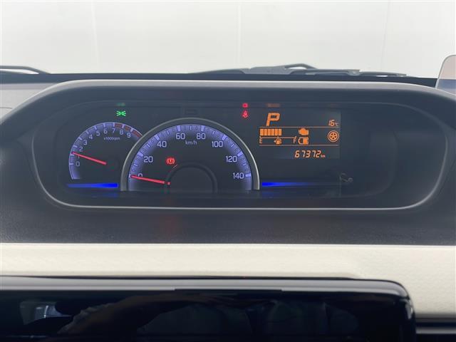 ワゴンＲ ハイブリッドＦＸ　禁煙車　ワンオーナー　純正ナビ　ヘッドアップディスプレイ　衝突軽減ブレーキ　アイドリングストップ　全周囲カメラ　横滑り防止装置　車線逸脱警報　スマートキー　スペア１本　ステアリングスイッチ　ＥＴＣ（9枚目）