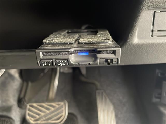 ワゴンＲ ハイブリッドＦＸ　禁煙車　ワンオーナー　純正ナビ　ヘッドアップディスプレイ　衝突軽減ブレーキ　アイドリングストップ　全周囲カメラ　横滑り防止装置　車線逸脱警報　スマートキー　スペア１本　ステアリングスイッチ　ＥＴＣ（10枚目）