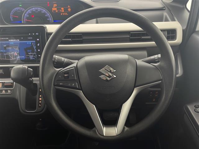 ワゴンＲ ハイブリッドＦＸ　禁煙車　ワンオーナー　純正ナビ　ヘッドアップディスプレイ　衝突軽減ブレーキ　アイドリングストップ　全周囲カメラ　横滑り防止装置　車線逸脱警報　スマートキー　スペア１本　ステアリングスイッチ　ＥＴＣ（12枚目）