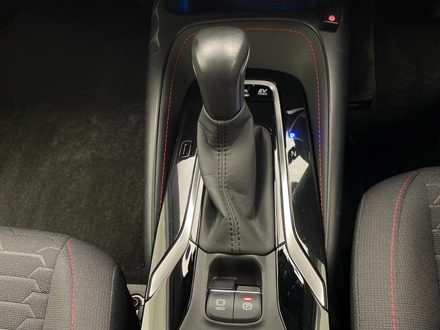 カローラスポーツ ハイブリッドＧ　Ｚ　禁煙車　トヨタセーフティセンス　純正ナビＴＶ　バックカメラ　モデリスタエアロ　社外前後ドライブレコーダー　純正１８インチアルミ　純正ＬＥＤオートライト　アダプティブクルーズコントロール　スマートキー（9枚目）