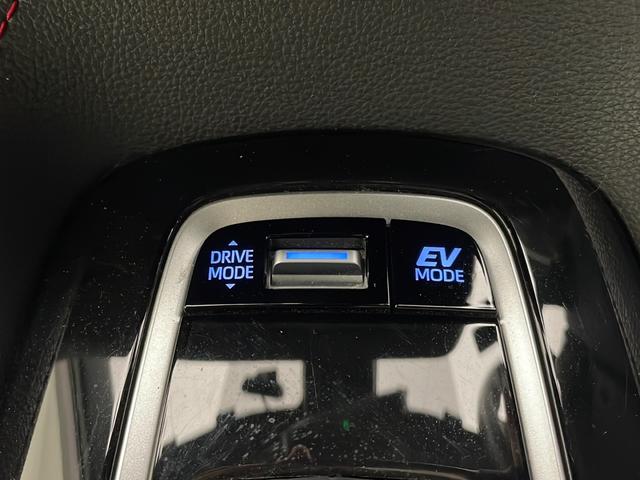 カローラスポーツ ハイブリッドＧ　Ｚ　禁煙車　トヨタセーフティセンス　純正ナビＴＶ　バックカメラ　モデリスタエアロ　社外前後ドライブレコーダー　純正１８インチアルミ　純正ＬＥＤオートライト　アダプティブクルーズコントロール　スマートキー（10枚目）