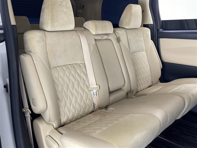 ヴェルファイア ２．５Ｘ　ワンオーナー　禁煙　ＴＲＤスポイラー　トヨタセーフティーセンス　純正９インチディスプレイオーディオ　フルセグＴＶ　バックカメラ　片側パワースライドドア　ＬＥＤヘッドライト　ビルトインＥＴＣ　保証書（21枚目）