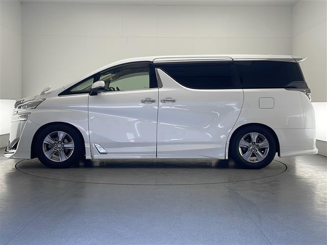 ヴェルファイア ２．５Ｘ　ワンオーナー　禁煙　ＴＲＤスポイラー　トヨタセーフティーセンス　純正９インチディスプレイオーディオ　フルセグＴＶ　バックカメラ　片側パワースライドドア　ＬＥＤヘッドライト　ビルトインＥＴＣ　保証書（37枚目）