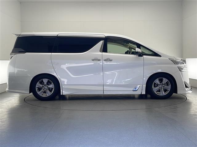 ヴェルファイア ２．５Ｘ　ワンオーナー　禁煙　ＴＲＤスポイラー　トヨタセーフティーセンス　純正９インチディスプレイオーディオ　フルセグＴＶ　バックカメラ　片側パワースライドドア　ＬＥＤヘッドライト　ビルトインＥＴＣ　保証書（39枚目）
