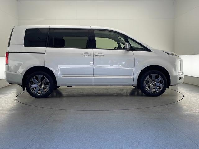 デリカＤ：５ Ｇ　パワーパッケージ　禁煙　ｅ－アシスト　純正１０．１型ＳＤナビ　フルセグＴＶ　全方位カメラ　両側パワースライドドア　電動サイドステップ　パワーバックドア　パワーシート　パワーシート　ＬＥＤヘッドライト　純正１８インチＡＷ（39枚目）