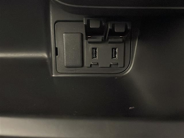 Ｎ－ＢＯＸカスタム Ｇ・Ｌホンダセンシング　禁煙車　ホンダセンシング　社外ナビＴＶ　バックカメラ　左側電動スライドドア　クリアランスソナー　アダプティブクルーズコントロール　レーンディパーチャーアラート　スマートキー　オートエアコン　純正ＥＴＣ（7枚目）