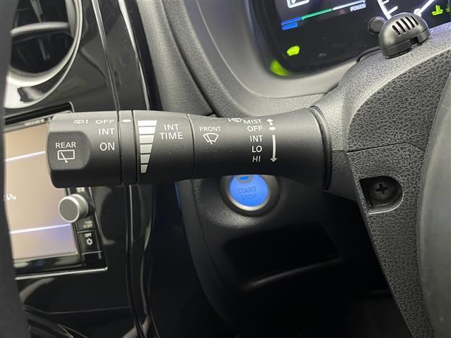 ノート ｅ－パワー　Ｘ　禁煙車　エマージェンシーブレーキ　純正ナビＴＶ　アラウンドビューモニター　レーンディパーチャーアラート　クリアランスソナー　オートエアコン　インテリジェントキー　プッシュエンジンスタート（15枚目）