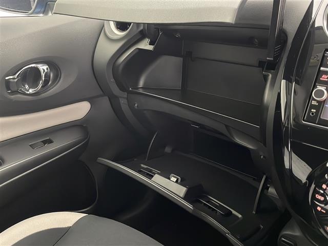 ノート ｅ－パワー　Ｘ　禁煙車　エマージェンシーブレーキ　純正ナビＴＶ　アラウンドビューモニター　レーンディパーチャーアラート　クリアランスソナー　オートエアコン　インテリジェントキー　プッシュエンジンスタート（18枚目）