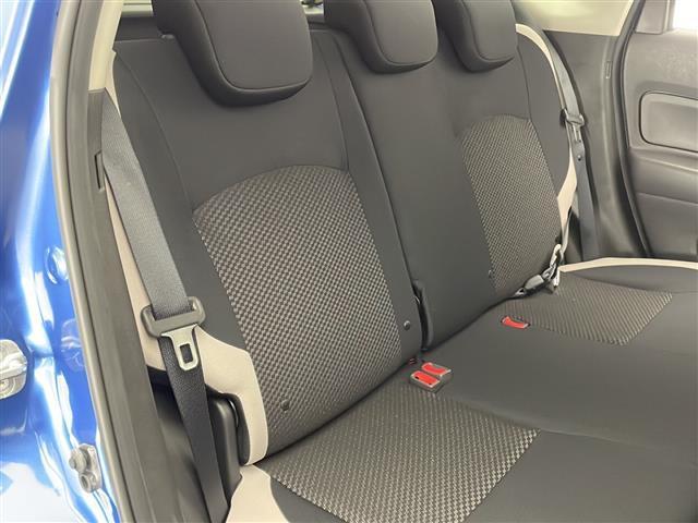 ノート ｅ－パワー　Ｘ　禁煙車　エマージェンシーブレーキ　純正ナビＴＶ　アラウンドビューモニター　レーンディパーチャーアラート　クリアランスソナー　オートエアコン　インテリジェントキー　プッシュエンジンスタート（22枚目）