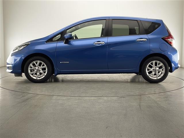 ノート ｅ－パワー　Ｘ　禁煙車　エマージェンシーブレーキ　純正ナビＴＶ　アラウンドビューモニター　レーンディパーチャーアラート　クリアランスソナー　オートエアコン　インテリジェントキー　プッシュエンジンスタート（37枚目）