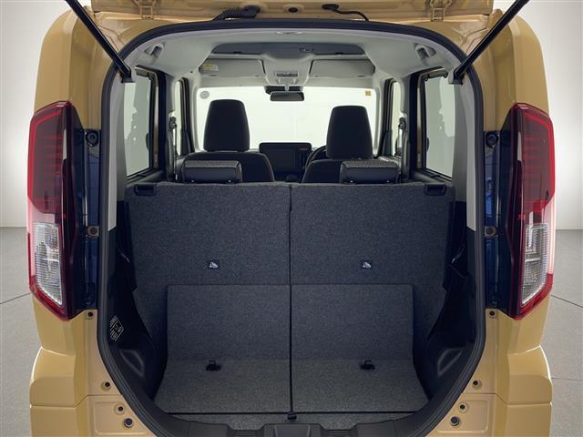 スペーシア ハイブリッドＸ　禁煙車　衝突被害軽減ブレーキ　両側電動スライドドア　エネチャージ　前席シートヒーター　オートエアコン　　ウインカードアミラー　スマートキー　プッシュエンジンスタート　リアプライバシー　電動格納ミラー（24枚目）