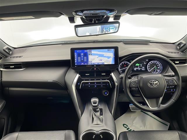 ハリアー Ｚ　レザーパッケージ　禁煙車　トヨタセーフティセンス　純正１２．３型ディスプレイオーディオナビＴＶ　純正ＪＢＬプレミアムサウンドシステム　パノラミックビューモニター　黒本革シート　アダプティブクルーズコントロール　ＥＴＣ（2枚目）