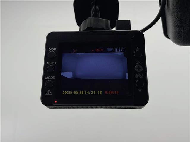 Ｃ－ＨＲ Ｇ　モード　ネロ　禁煙車　トヨタセーフティセンス　純正９型ナビＴＶ　バックカメラ　ハーフレザーシート　アダプティブクルーズコントロール　レーンディパーチャーアラート　ブラインドスポットモニター　プッシュエンジンスタート（9枚目）