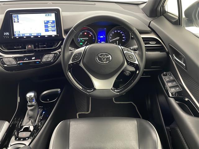 Ｃ－ＨＲ Ｇ　モード　ネロ　禁煙車　トヨタセーフティセンス　純正９型ナビＴＶ　バックカメラ　ハーフレザーシート　アダプティブクルーズコントロール　レーンディパーチャーアラート　ブラインドスポットモニター　プッシュエンジンスタート（12枚目）