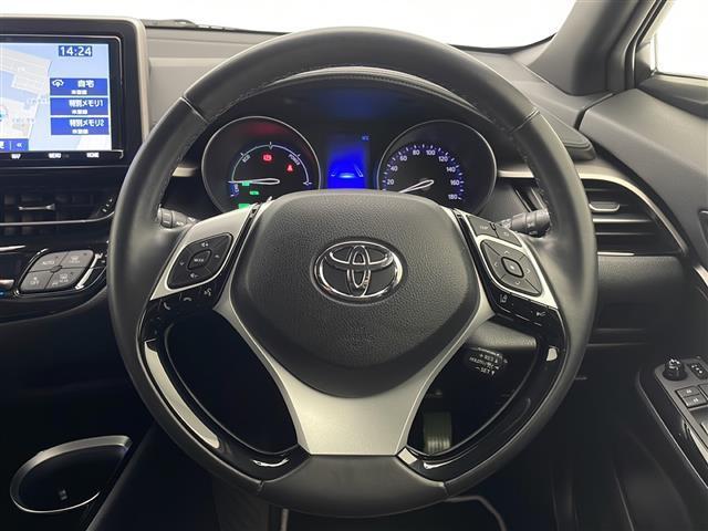 Ｃ－ＨＲ Ｇ　モード　ネロ　禁煙車　トヨタセーフティセンス　純正９型ナビＴＶ　バックカメラ　ハーフレザーシート　アダプティブクルーズコントロール　レーンディパーチャーアラート　ブラインドスポットモニター　プッシュエンジンスタート（13枚目）