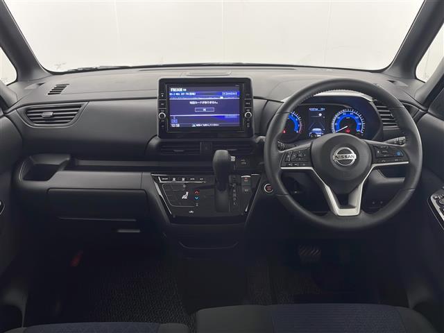 ルークス ハイウェイスター　Ｇターボプロパイロットエディション　エマージェンシーブレーキ　純正９型ナビＴＶ　プロパイロット　アラウンドビューモニター　クリアランスソナー　ハンズフリー両側電動スライドドア　オートエアコン　リアサーキュレーター　インテリジェントキー（2枚目）