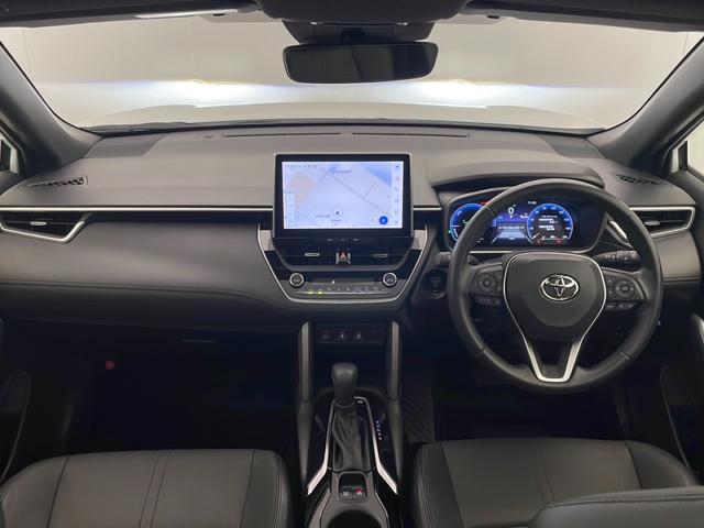 カローラクロス ハイブリッド Z 禁煙車 トヨタセーフティセンス 純正10.5型ディスプレイオーディオナビTV バックカメラ 純正モデリスタエアロ パノラマガラスルーフ ハーフレザーシート アダプティブクルーズコントロール ETC(2枚目)