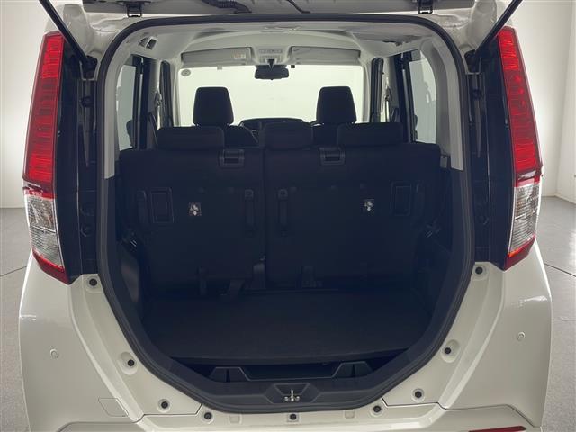 ルーミー G 禁煙車 衝突被害軽減ブレーキ 社外ディスプレイオーディオ 両側電動スライドドア オートマチックハイビーム クリアランスソナー オートエアコン 前席シートヒーター 純正LEDオートライト スマートキー(22枚目)