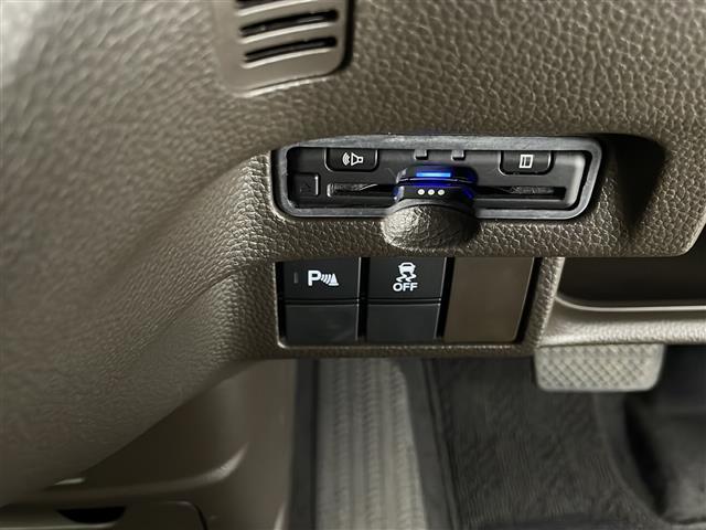 N-BOX L 禁煙車 ホンダセンシング 社外ナビTV バックカメラ 左側電動スライドドア アダプティブクルーズコントロール レーンディパーチャーアラート クリアランスソナー プッシュエンジンスタート スマートキー(13枚目)