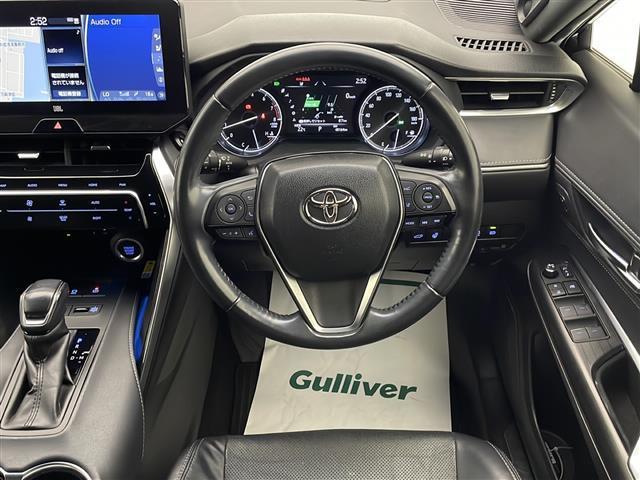 ハリアー Ｚ　レザーパッケージ　禁煙車　トヨタセーフティセンス　純正１２．３型ディスプレイオーディオナビＴＶ　純正ＪＢＬプレミアムサウンドシステム　黒本革シート　アダプティブクルーズコントロール　レーンディパーチャーアラート　ＥＴＣ（12枚目）