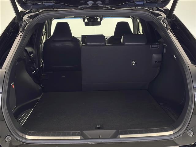 ハリアー Ｚ　レザーパッケージ　禁煙車　トヨタセーフティセンス　純正１２．３型ディスプレイオーディオナビＴＶ　純正ＪＢＬプレミアムサウンドシステム　黒本革シート　アダプティブクルーズコントロール　レーンディパーチャーアラート　ＥＴＣ（23枚目）