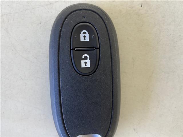 アルトラパン X 禁煙車 衝突被害軽減ブレーキ 社外ナビTV 純正ビルトインETC 純正キセノンオートライト 純正セキュリティアラーム シートヒーター オートエアコン プッシュエンジンスタート スマートキー(40枚目)