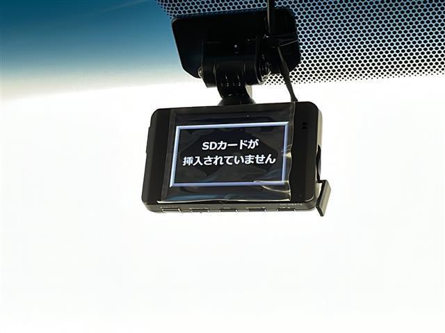 気になる車はすぐにお問い合わせください！画面右側の００６６から始まる無料ダイヤルからお問い合わせ下さい！専門スタッフがお車のご質問にお答えいたします！