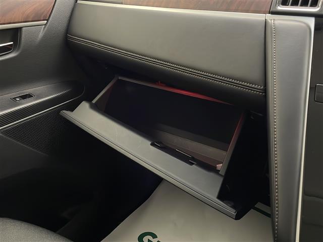 みなさまのお車選びのお手伝いをさせてください！スタッフ一同心よりご来店、お問い合わせをお待ちしております！